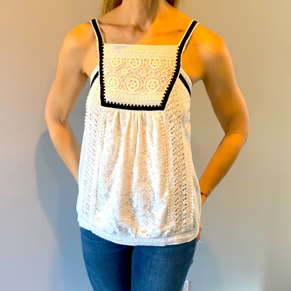 Akemi + Kin knit tank, great condition